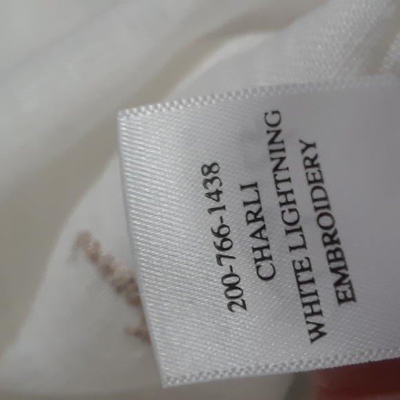 RAILS..CHARLIE..WHITE LIGHTNING LINEN BLOUSE - Picture 9 of 10